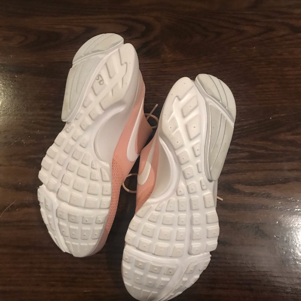 Nike | Presto Fly | Sneaker | 8 | Pink/White - Picture 6 of 6